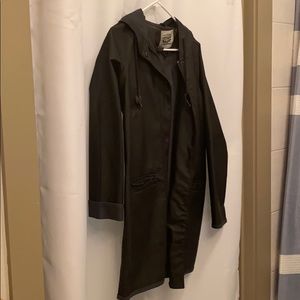 EUC Levi’s Black Raincoat